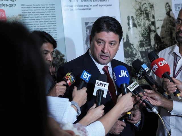 Fraude do INSS: CPMI aprova prisão preventiva e convoca presidente da Conafer
